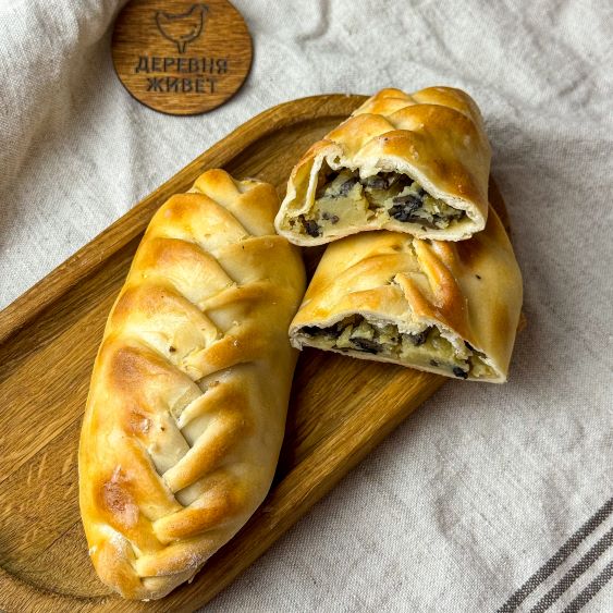 Пирожок с картошкой и грибами 80 г