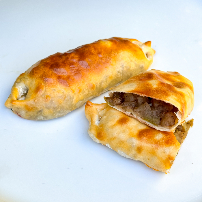 Пирожок с яблоком и корицей 80 г